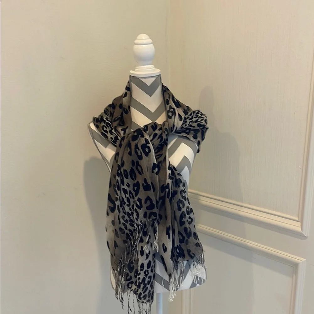 Elegant Black & Brown Women's Animal Print Fashion Scarf Wrap One Size